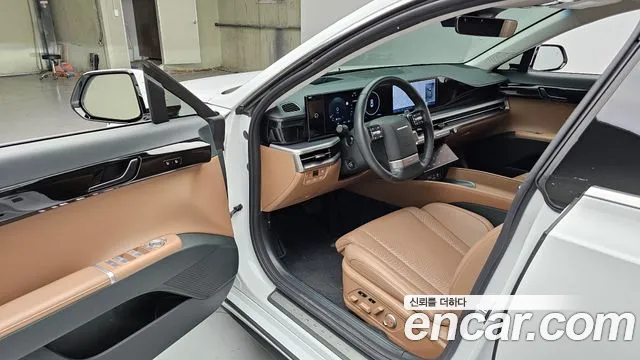 Hyundai Grandeur GN7 — Фото автомобиля 10