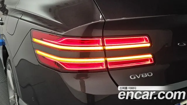 Genesis GV80 — Фото автомобиля 8