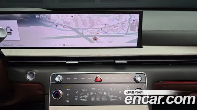 Genesis GV80 — Фото автомобиля 20