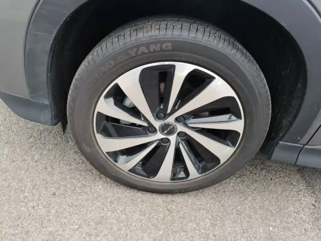 BYD Song PLUS — Фото автомобиля 22