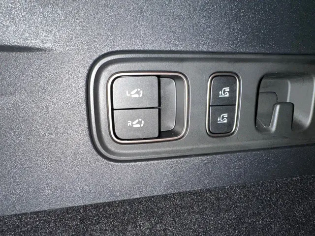 Li Auto i6 — Фото автомобиля 14