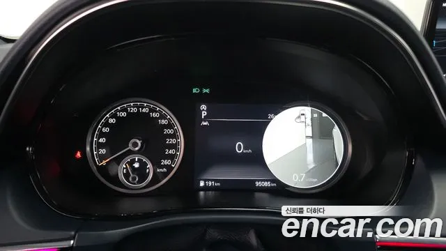 Genesis GV70 2.2 Дизель 2WD — Фото автомобиля 8