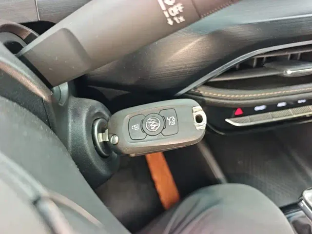 Buick Verano — Фото автомобиля 8