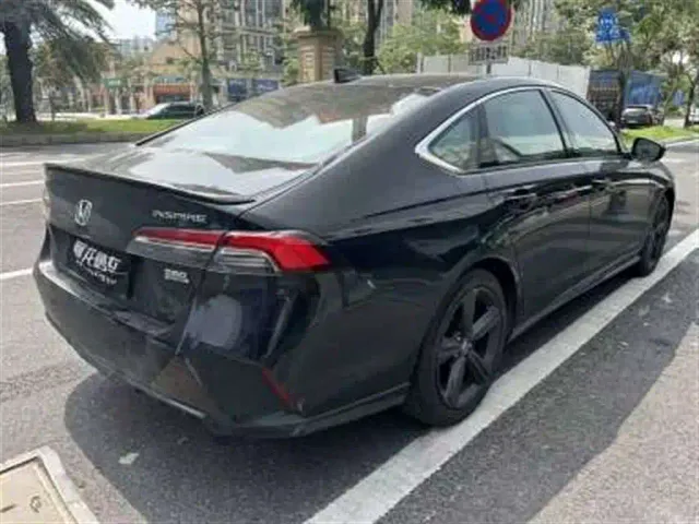 Honda Inspire — Фото автомобиля 9