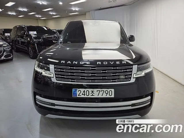 Фотография автомобиля — Land Rover Range Rover 5th Gen