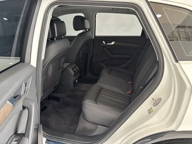Audi Q5L — Фото автомобиля 22