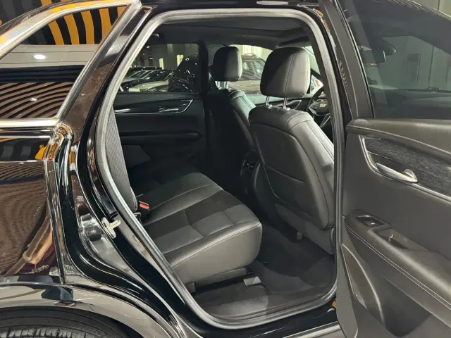 Cadillac XT5 — Фото автомобиля 23