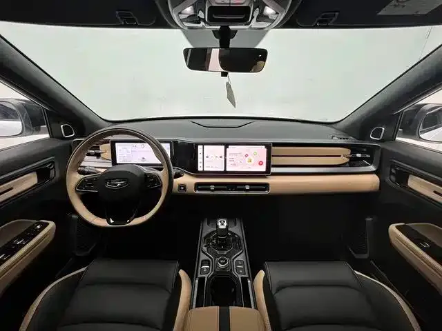 Geely Geely ICON 2023 Model 1.5TD Chocolate Deluxe Edition — Фото автомобиля 9
