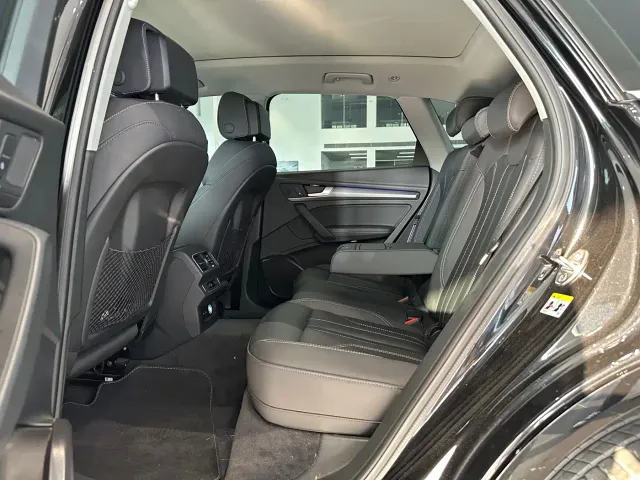 Audi Q5L — Фото автомобиля 9