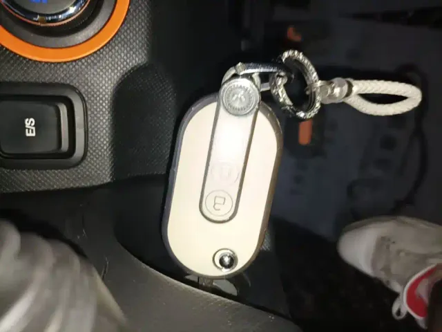 Wuling Hongguang Mini EV — Фото автомобиля 15