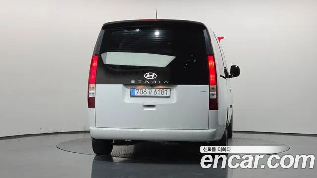 Hyundai Staria — Фото автомобиля 4