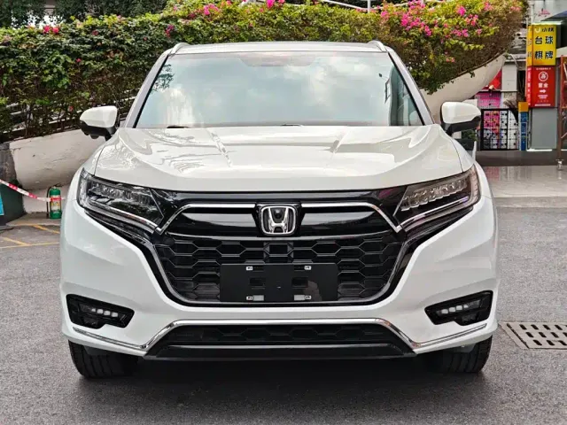 Honda UR-V — Фото автомобиля 2