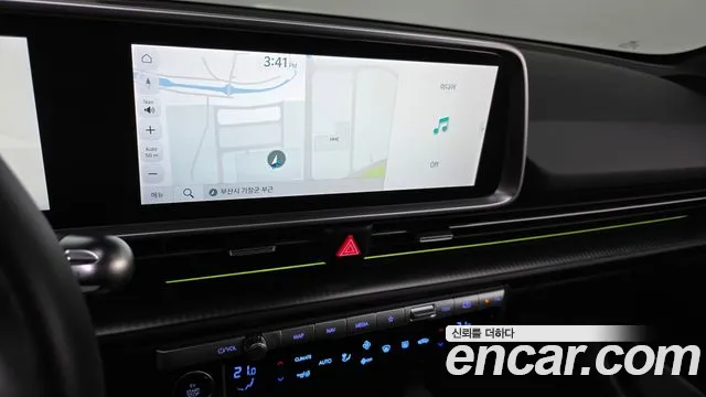 Hyundai Ioniq 6 — Фото автомобиля 22