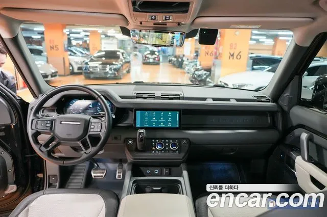Land Rover Defender Defender (L663) 110 P300 X-Dynamic SE — Фото автомобиля 7
