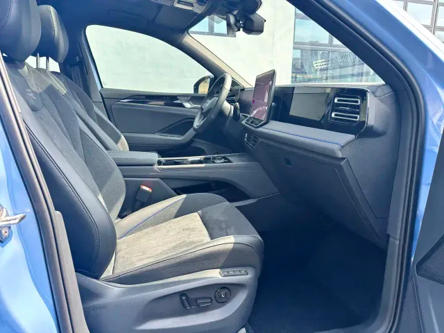 Volkswagen Tiguan L — Фото автомобиля 7
