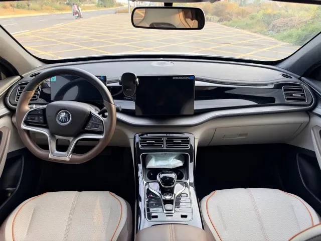 BYD Qin PLUS — Фото автомобиля 9