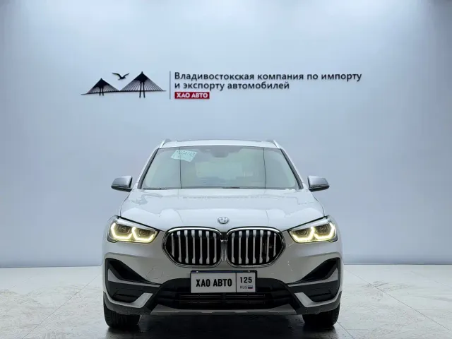 BMW X1 — Фото автомобиля 2
