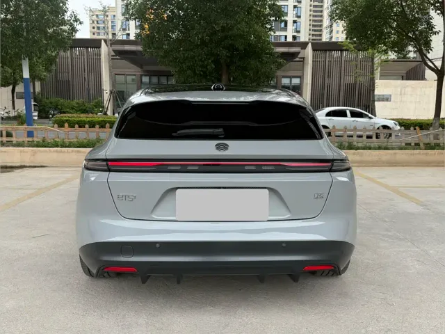 Nio ET5 Touring — Фото автомобиля 7
