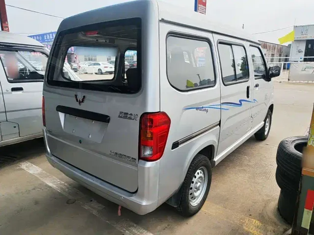 Wuling Zhiguang — Фото автомобиля 6
