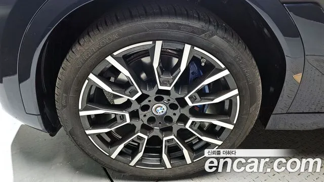 BMW X6 xDrive40i M Sport — Фото автомобиля 4