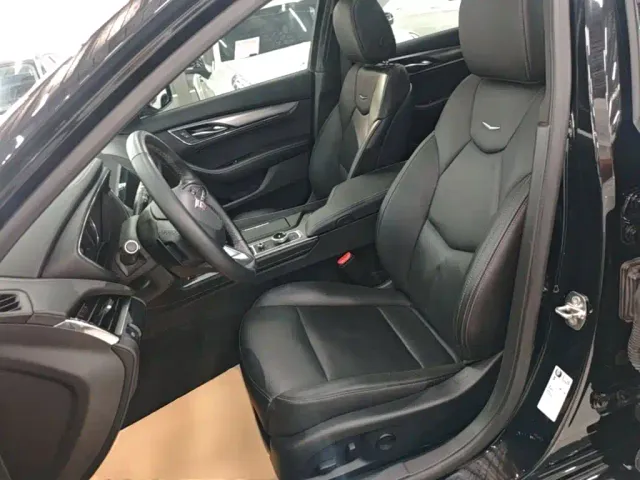 Cadillac CT5 — Фото автомобиля 14