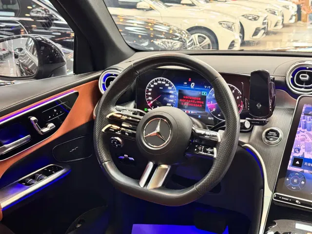 Mercedes-Benz GLC-Class — Фото автомобиля 16