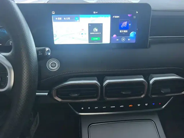 Jetour X70 Plus — Фото автомобиля 12
