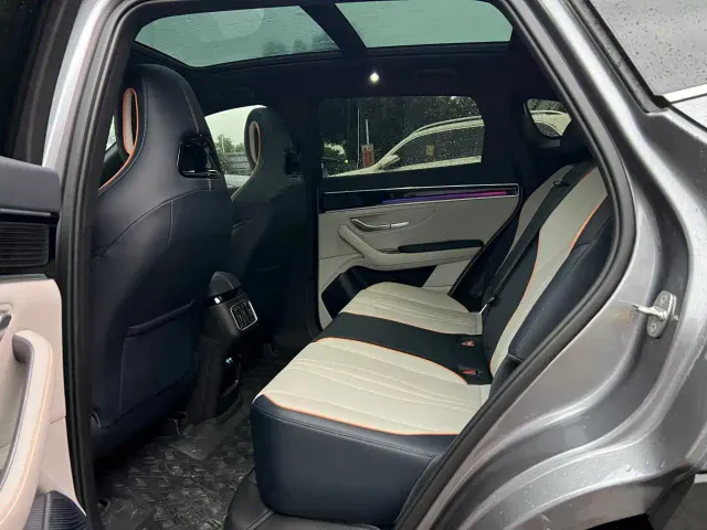 BYD Song PLUS — Фото автомобиля 8