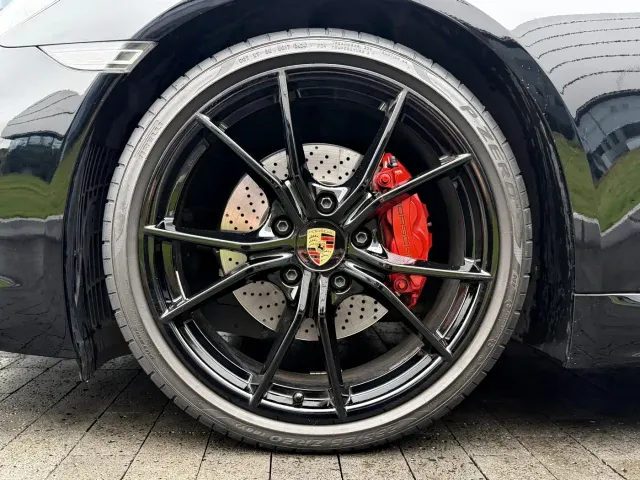 Porsche 718 — Фото автомобиля 18