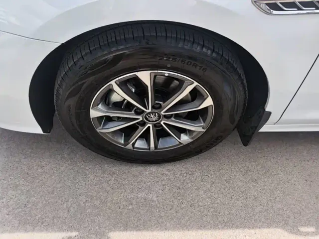 BYD Qin PLUS — Фото автомобиля 22