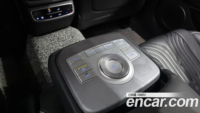 Genesis G80 Бензин 2.5 турбо AWD — Фото автомобиля 18