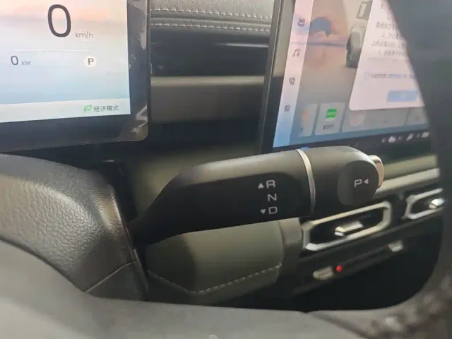 Baojun Yep Plus — Фото автомобиля 13