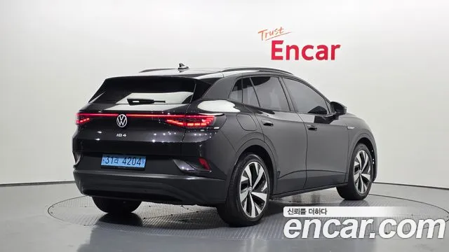 Volkswagen ID.4 — Фото автомобиля 2
