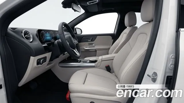 Mercedes-Benz EQA — Фото автомобиля 12