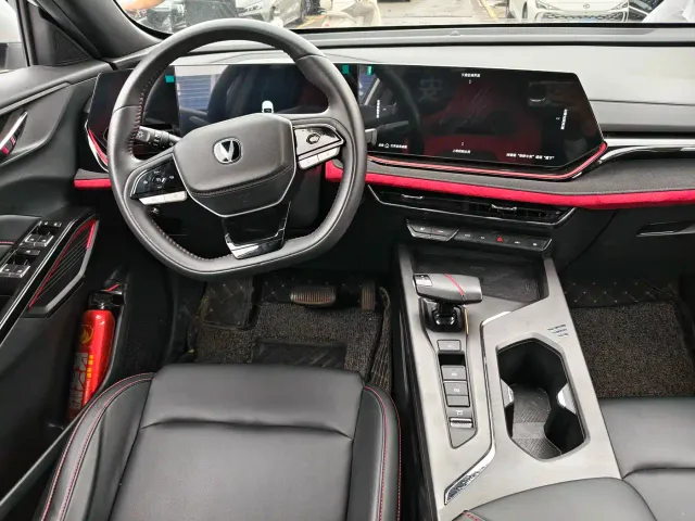Changan Changan X5 PLUS 2024 1.5T DCT Excellence Model — Фото автомобиля 4