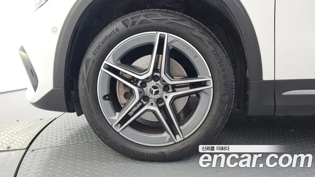 Mercedes-Benz GLA-Class H247 — Фото автомобиля 5