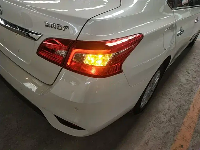 Nissan Sylphy — Фото автомобиля 7