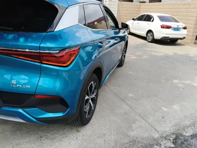 BYD Yuan PLUS — Фото автомобиля 7