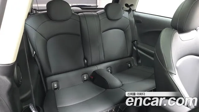 MINI Cooper — Фото автомобиля 17