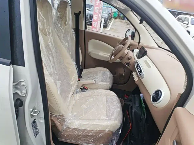 Wuling Hongguang Mini EV — Фото автомобиля 24