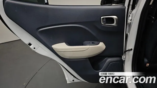 Hyundai Venue Venue 1.6 Premium — Фото автомобиля 23