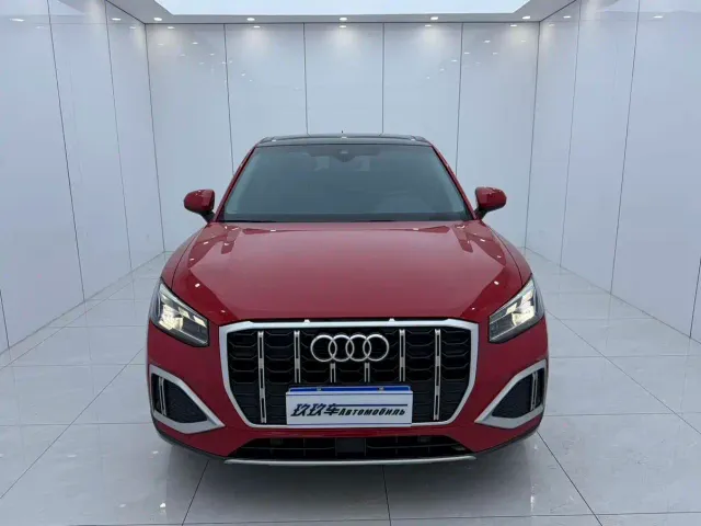 Audi Q2L — Фото автомобиля 2