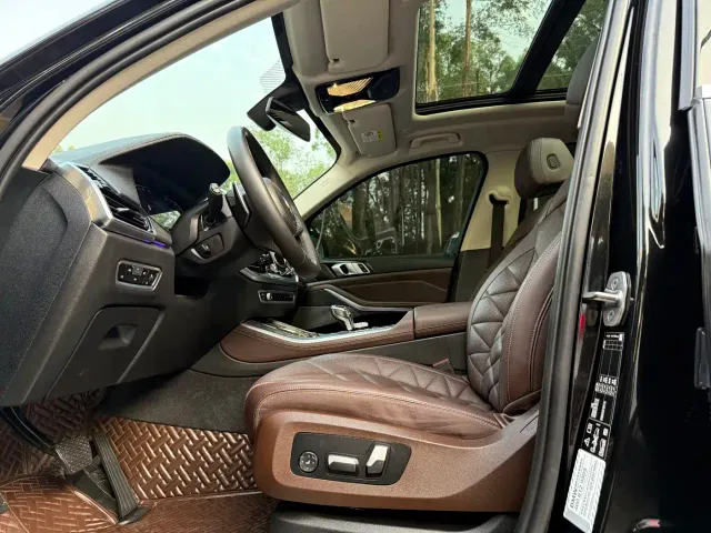 BMW X5 — Фото автомобиля 7