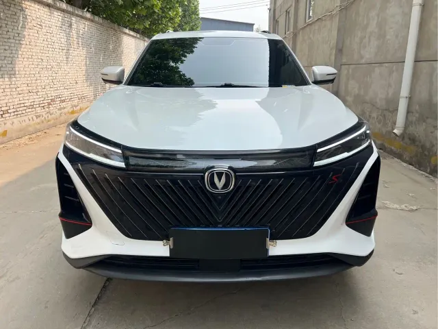 Changan CS75 Plus — Фото автомобиля 2