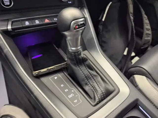 Audi Q3 — Фото автомобиля 13