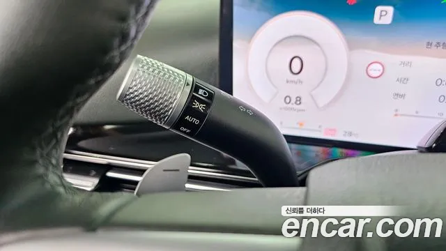 Genesis GV80 2.5T Бензин 2WD — Фото автомобиля 25