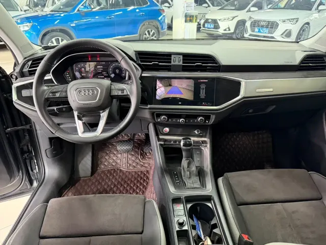 Audi Q3 — Фото автомобиля 15