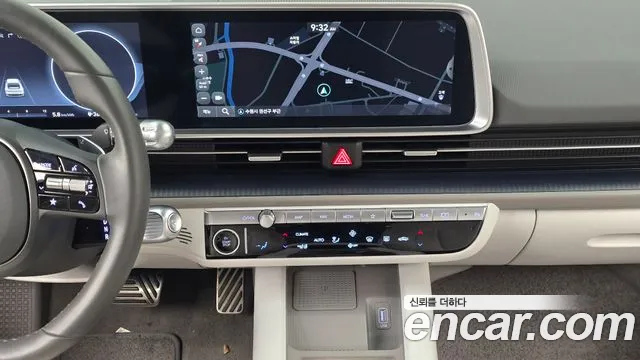 Hyundai Ioniq 6 — Фото автомобиля 14
