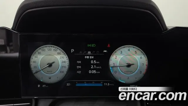 Hyundai Avante CN7 — Фото автомобиля 11
