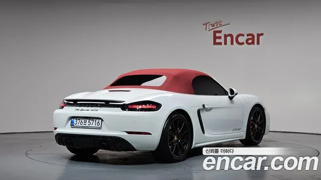 Porsche 718 — Фото автомобиля 30